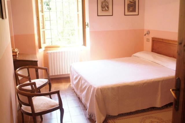 Le Camelie Bed & Breakfast Brissago-Valtravaglia Екстериор снимка
